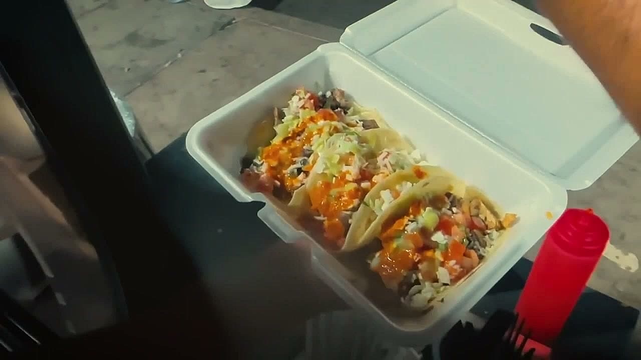 Street tacos from a stand in Old Town Scottsdale