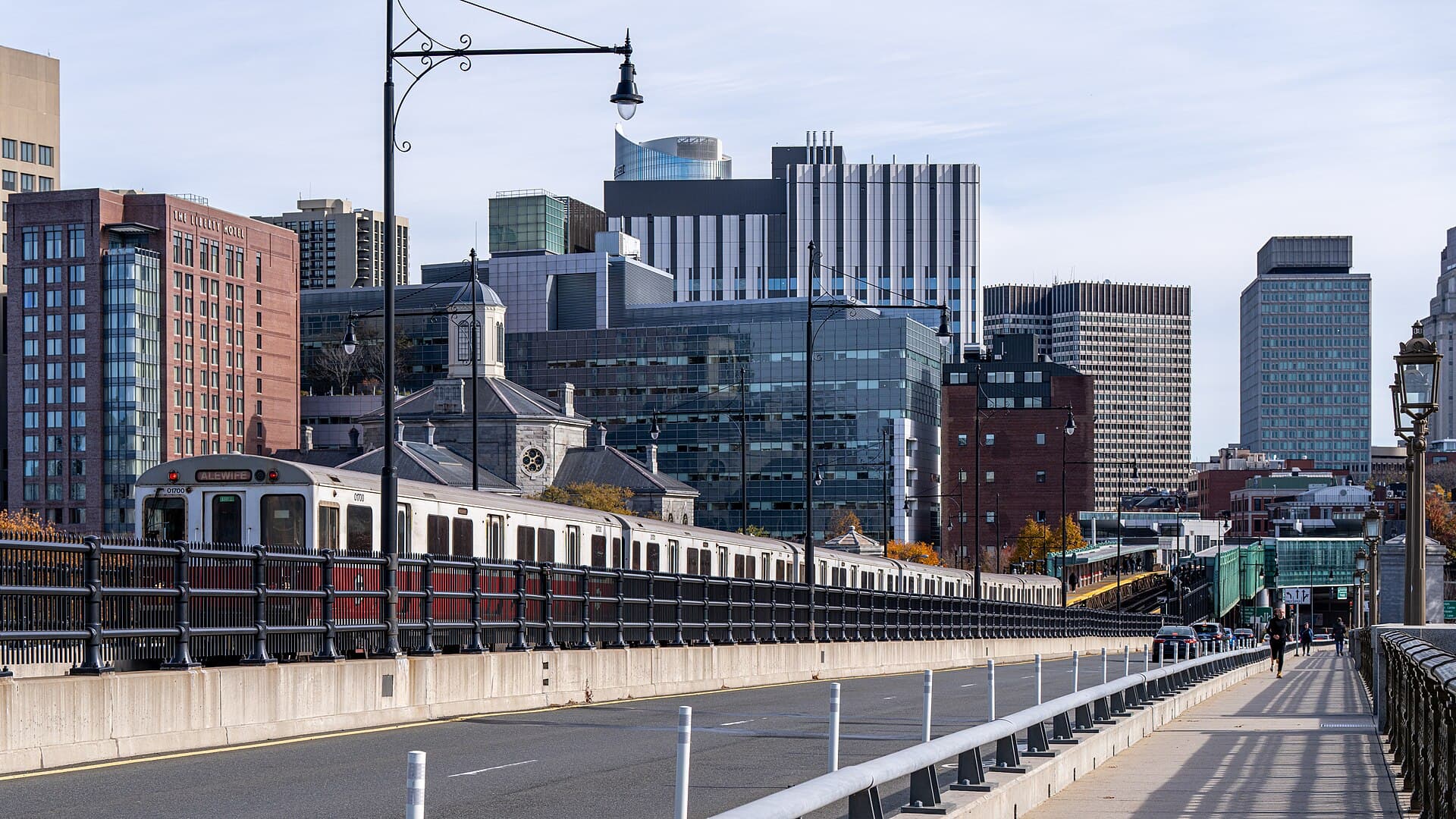 Boston Without a Car: When the T Works and When to Get a Ride